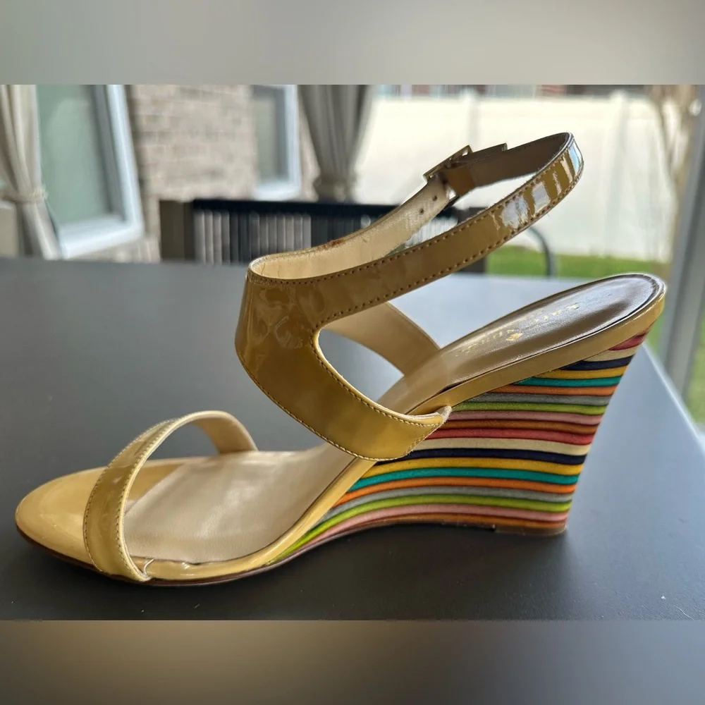 Kate Spade Clume  Beige Rainbow Wedge Sandal -‎ Size 8